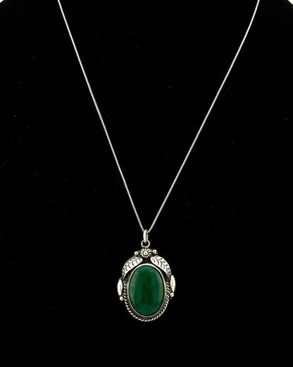 C.80-90's Navajo Signed JUSTIN MORRIS .925 Silver Natural Malachite Necklace