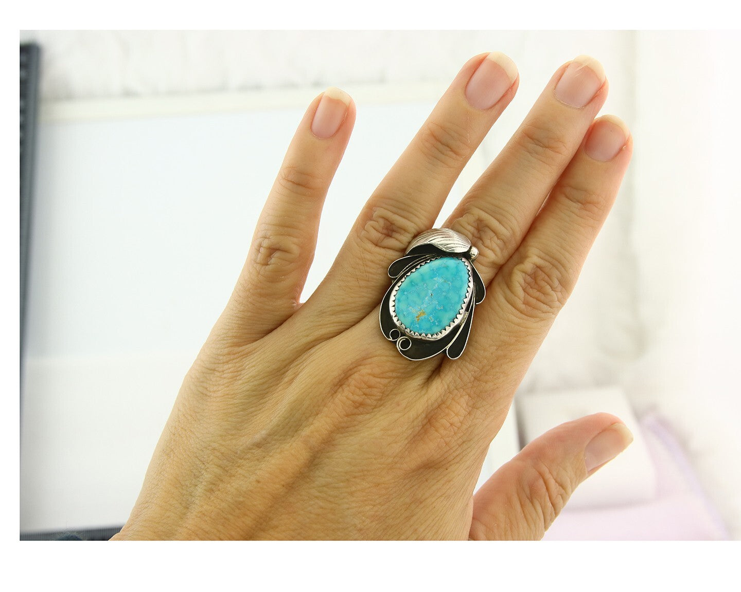 Vintage Navajo Ring Sterling Silver Authentic Turquoise Handmade Size 7.5