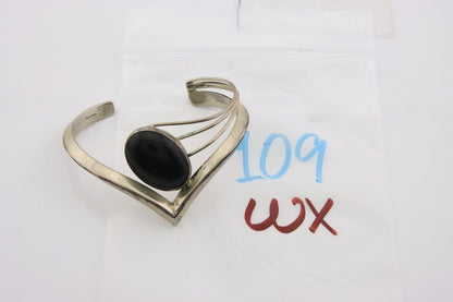 Navajo Bracelet 925 Silver Natural Onyx Cuff Artist Signed D Zachary C.80's