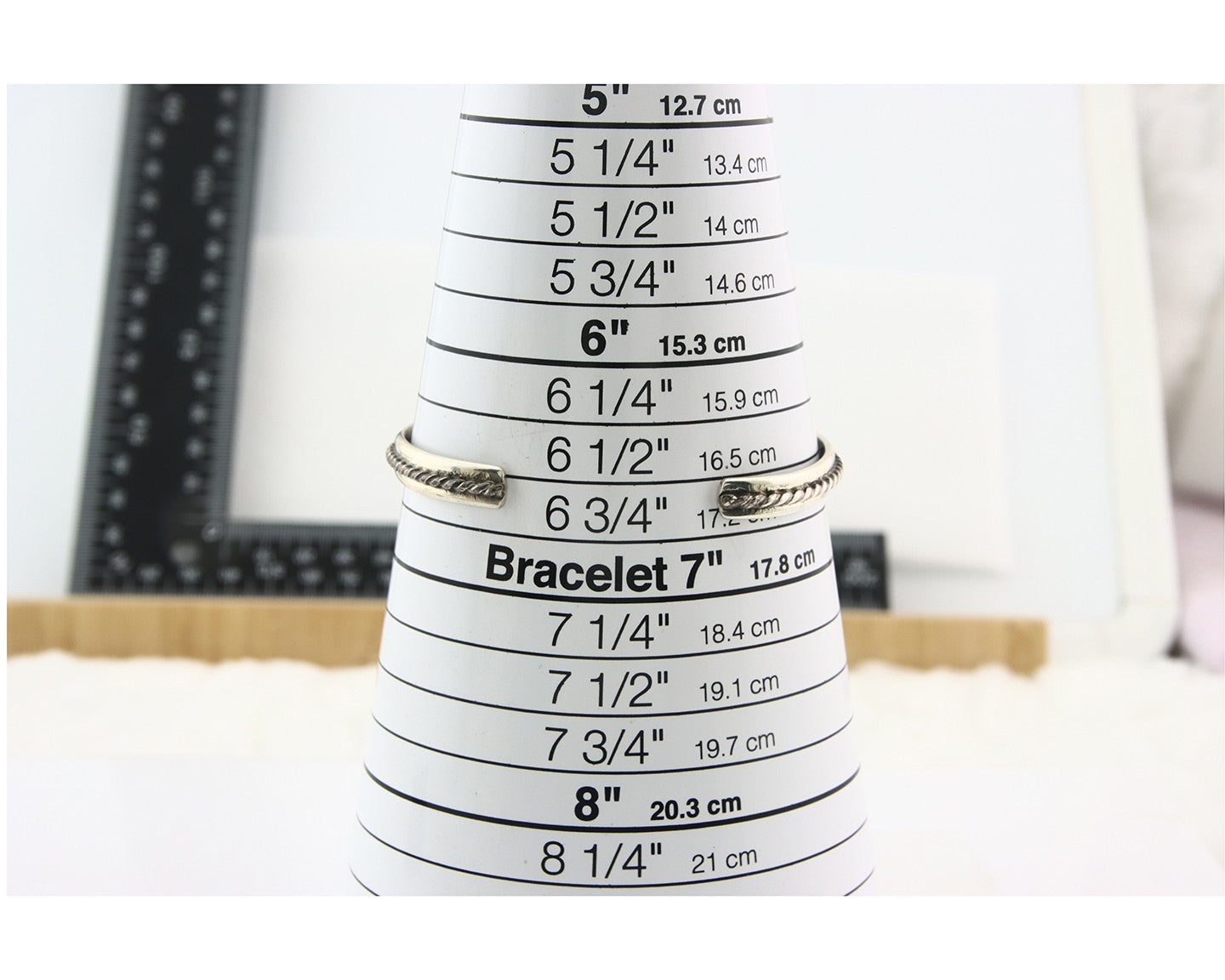 Vintage Navajo Bracelet 925 Silver Turquoise Tranditional Handmade Signed Gecko