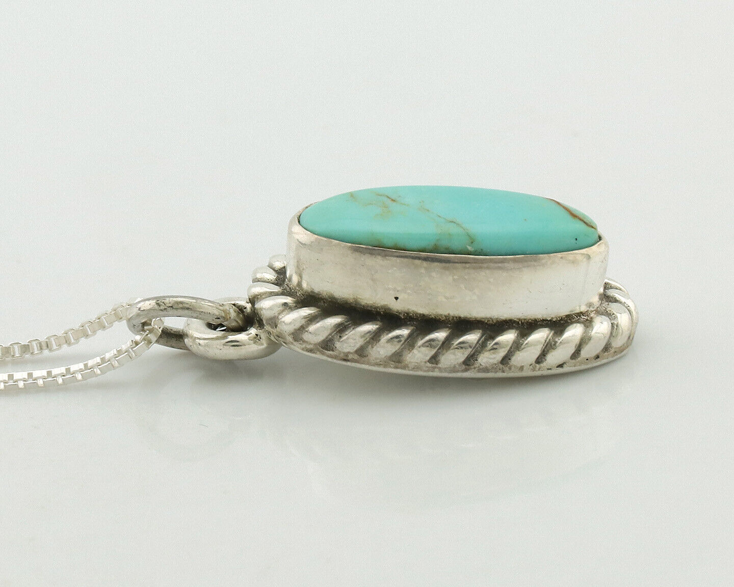 Navajo Necklace .925 Silver Arizona Turquoise Signed Gecko C.1980's