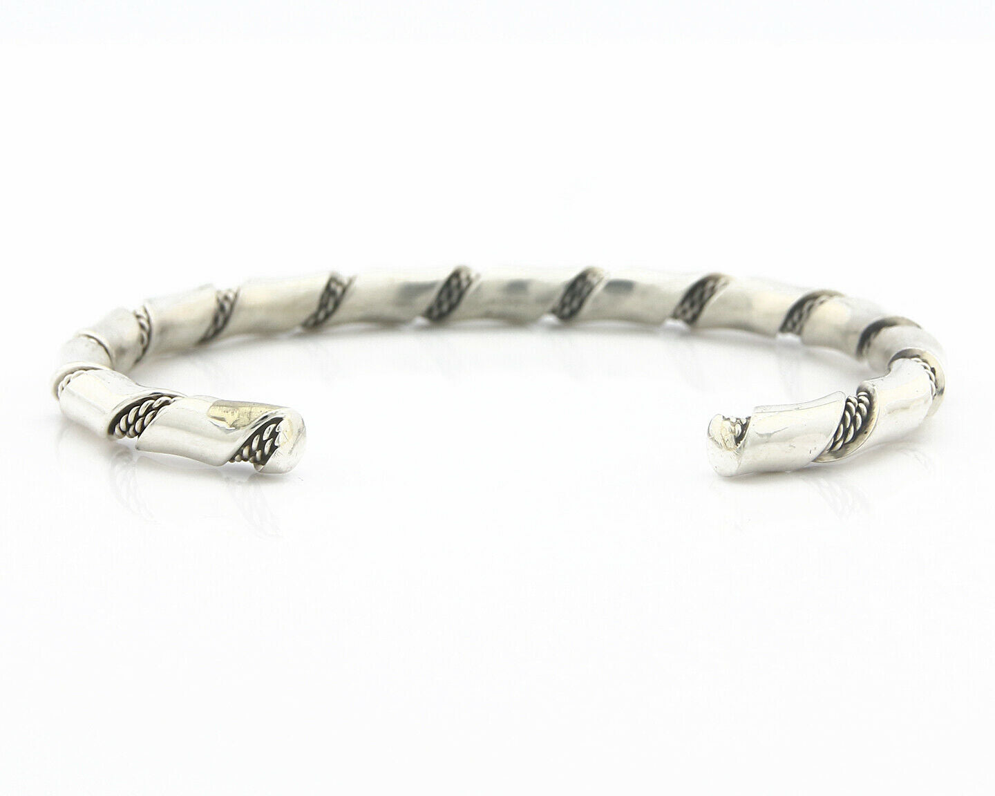 Navajo Bracelet .925 SOLID Silver Handmade Artist Tahe Circa Late 1980's