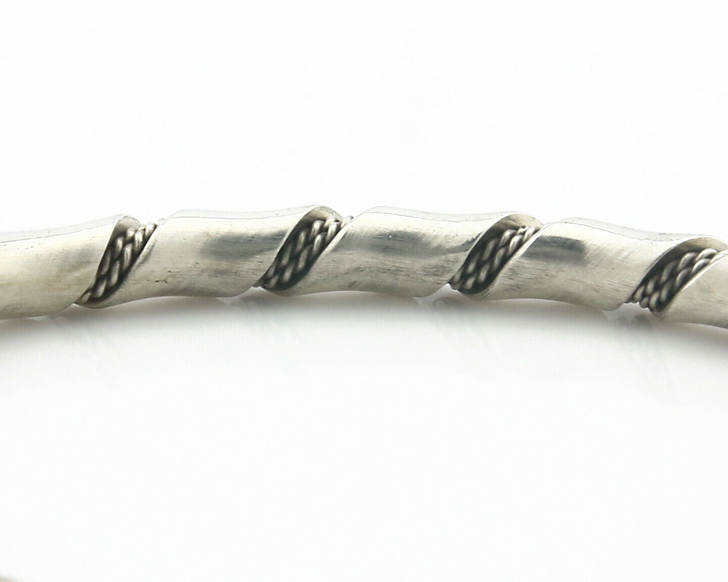 Navajo Bracelet .925 SOLID Silver Handmade Artist Tahe Circa Late 1980's