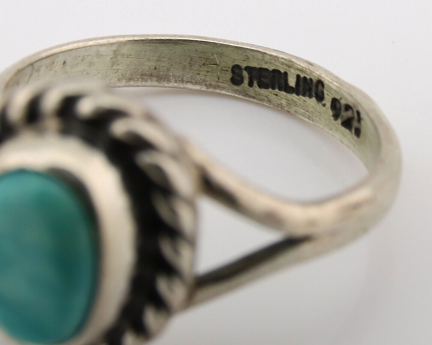 Navajo Ring .925 Silver Kingman Turquoise Artist Signed Gecko C.80's