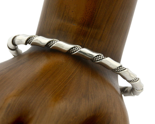Navajo Bracelet .925 SOLID Silver Handmade Artist Tahe Circa Late 1980's