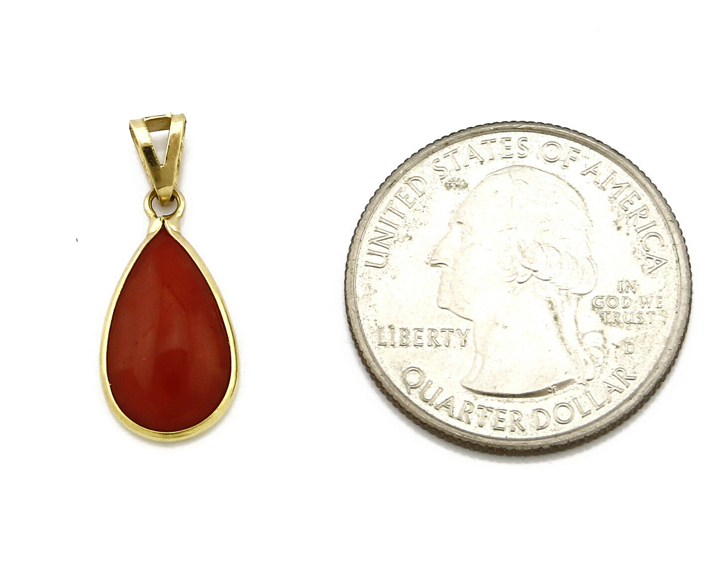 Women's Pendant 18k Yellow Gold Natural Red Mediterranean Coral