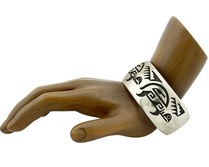 Hopi Turtle Bracelet .925 Silver Artist Signed Floyd Namingha C.90's