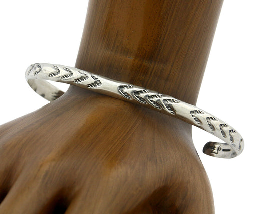 Navajo Bracelet .925 Silver Hand Stamped Arrow Head Artist I Montoya C80s