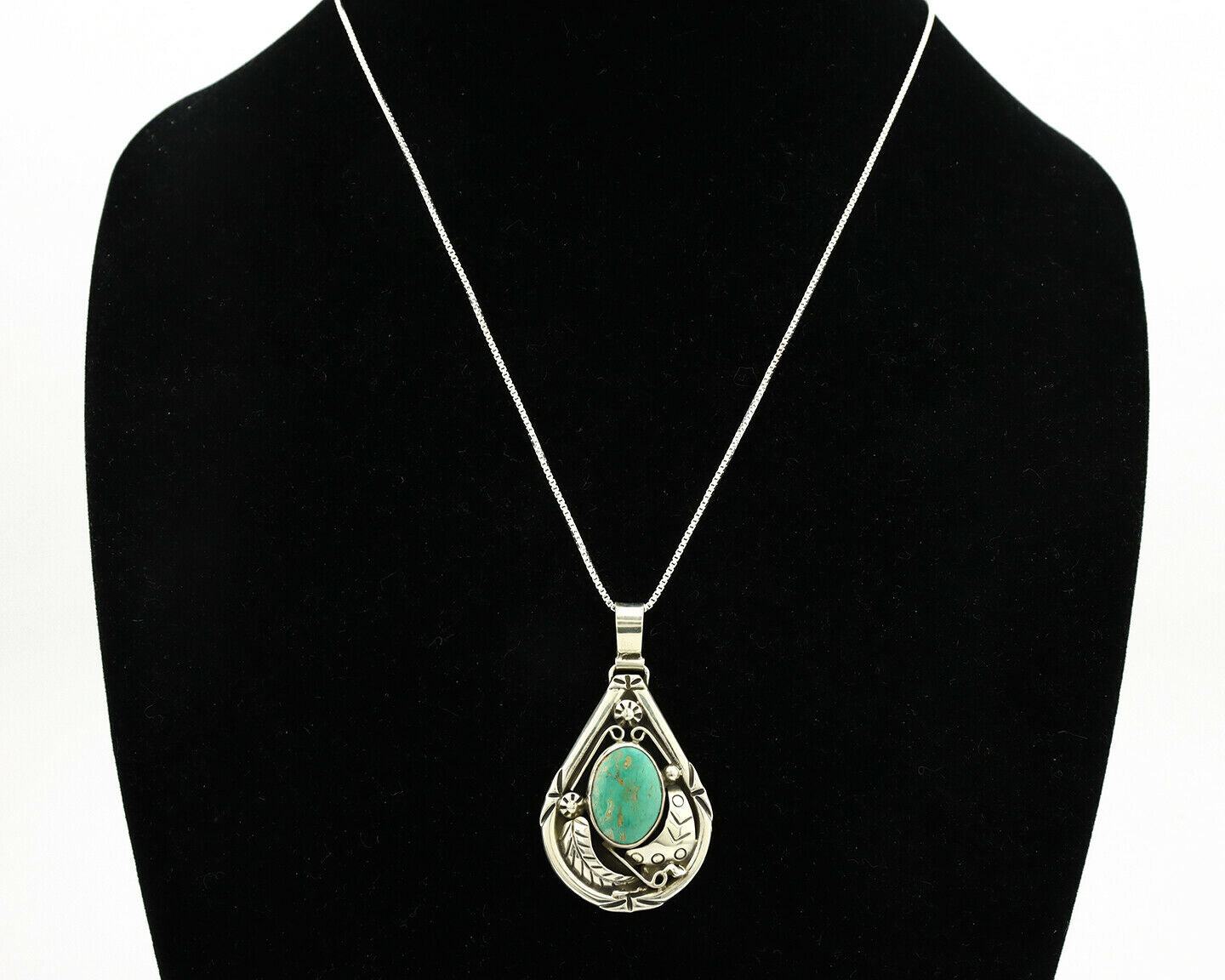 Navajo Necklace .925 Silver Kingman Turquoise Signed Tepee C.1980's