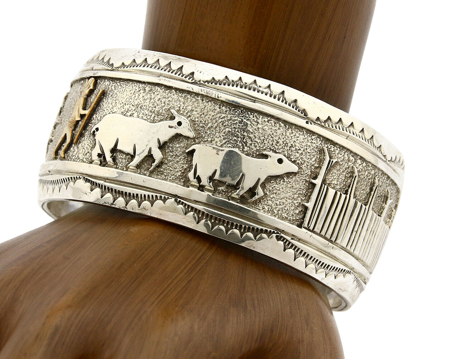 Navajo Bracelet .925 SOLID Silver Artist Signed Large T