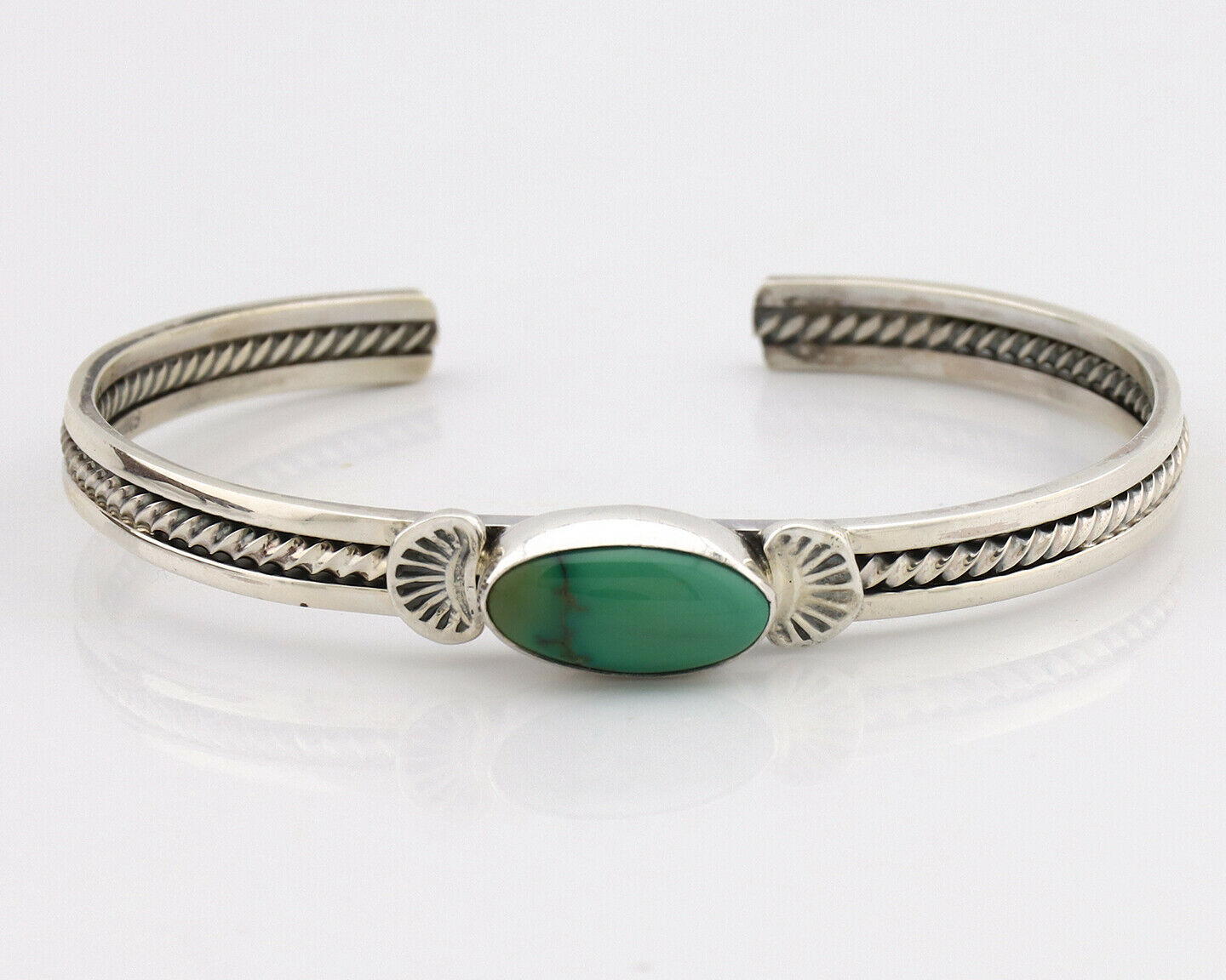 Women's Navajo .925 Silver Green Turquoise Artist Inca MFG Circa 1990's