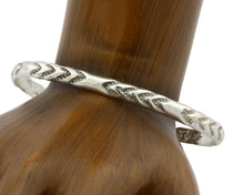 Navajo Bracelet .925 Silver Hand Stamped Arrow Head Artist Begay & Montoya C80s