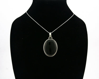 Navajo Onyx Necklace .925 Silver Artist Native American C.80's