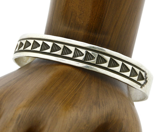 Women's Navajo Bracelet .925 Silver Handmade Cuff Artist Signed K & M Bill C80s