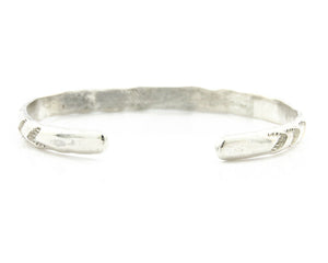 Navajo Bracelet .925 Silver Hand Stamped Arrow Head Artist I Montoya C80s