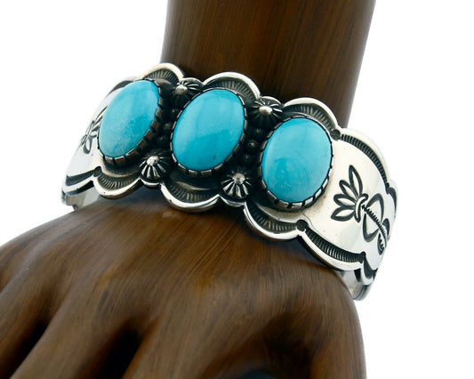 Women's Navajo Bracelet Hand Stamped .925 Silver Signed Nelson C.80's Turquoise