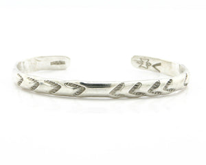 Navajo Bracelet .925 Silver Hand Stamped Arrow Head Artist I Montoya C80s