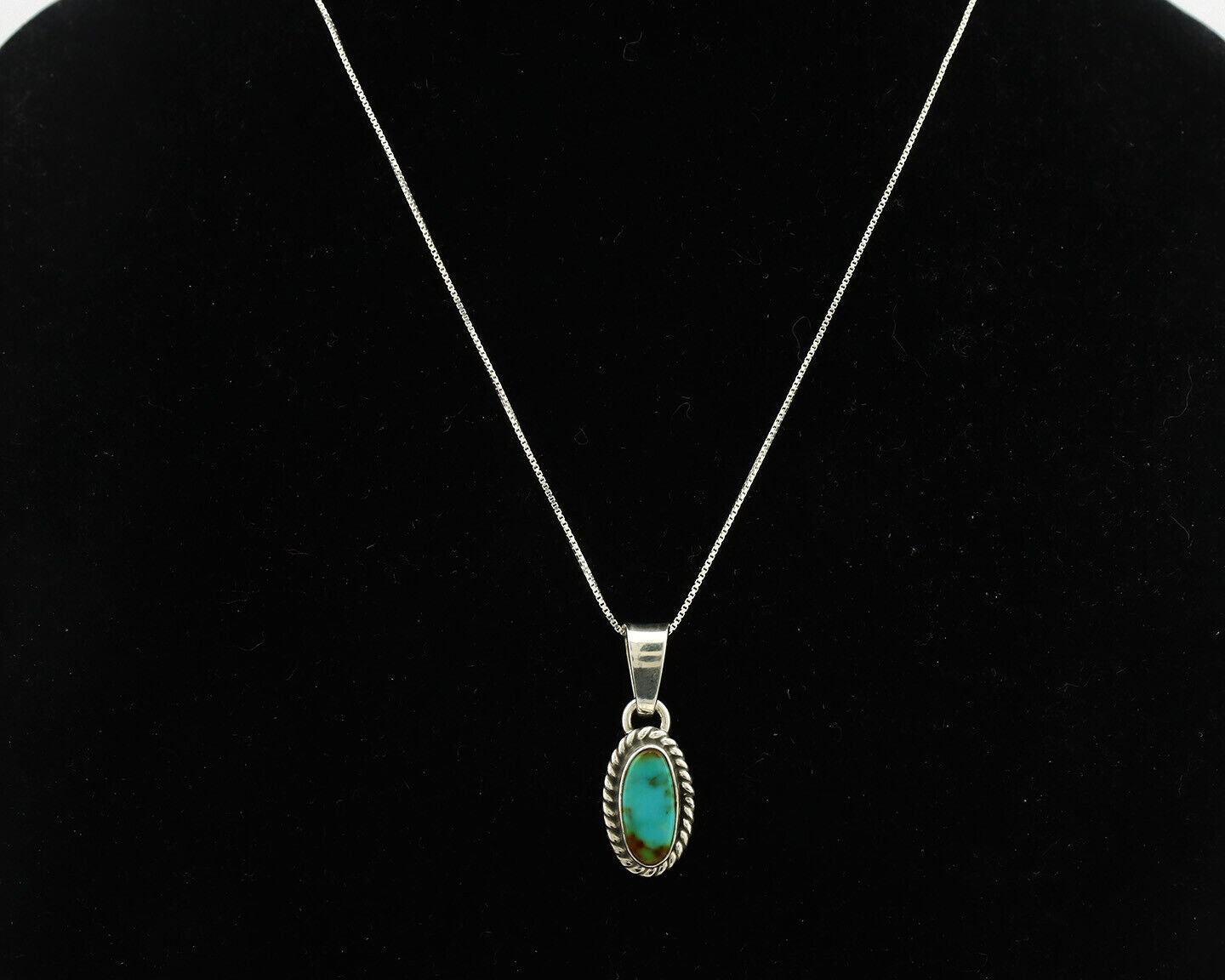 Navajo Necklace .925 Silver Arizona Turquoise Artist Gecko C.1980's