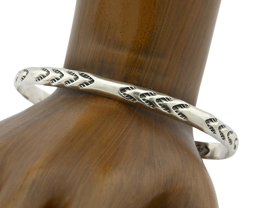 Navajo Bracelet .925 Silver Hand Stamped Arrow Head Artist I Montoya C80s