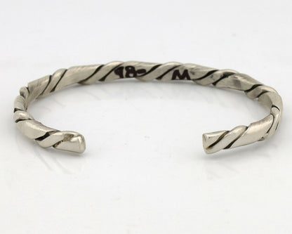 Navajo Handmade Bracelet .925 SOLID Silver Native American Artist Circa 1980's