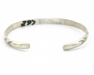 Navajo Bracelet .925 Silver Hand Stamped Arrow Head Artist I Montoya C.80's