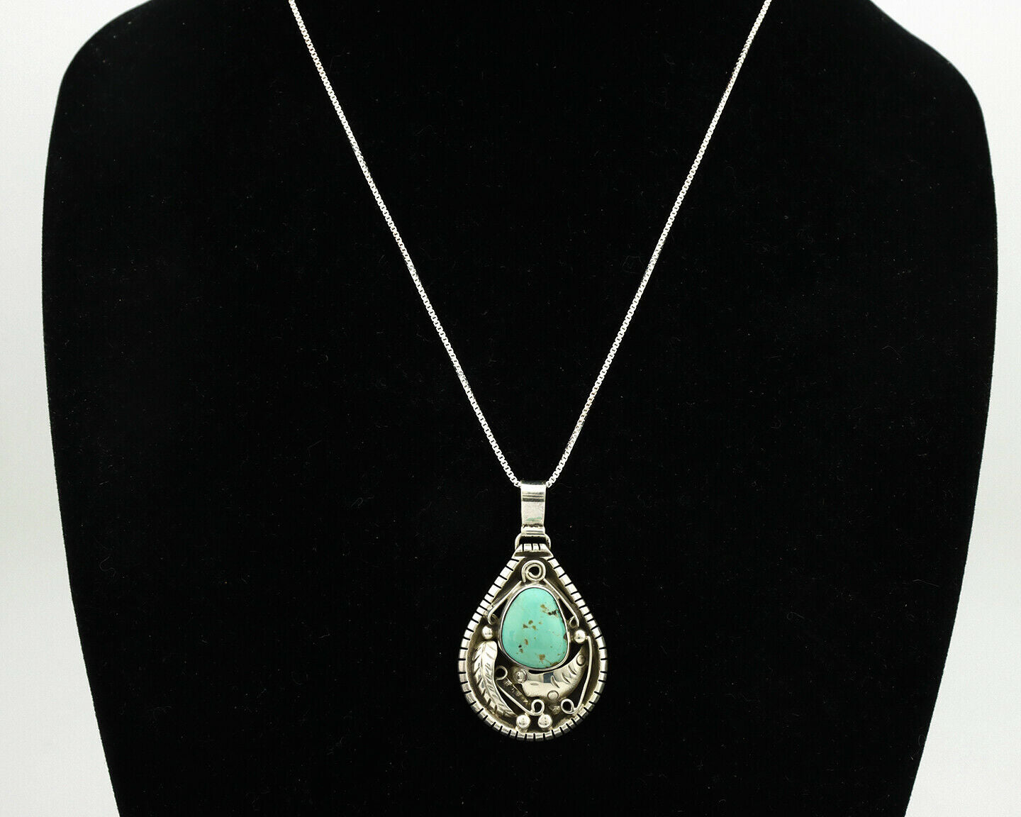 Navajo Necklace .925 Silver Kingman Turquoise Signed Tepee C.1980's